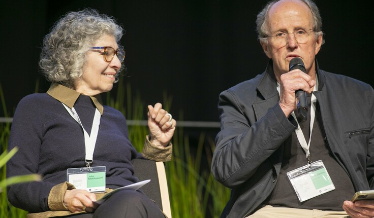 Jala Makhzoumi and Rob Adams during the debate chaired by Judge David Kirkpatrick which rounded off the 2023 NZILA Firth Conference.