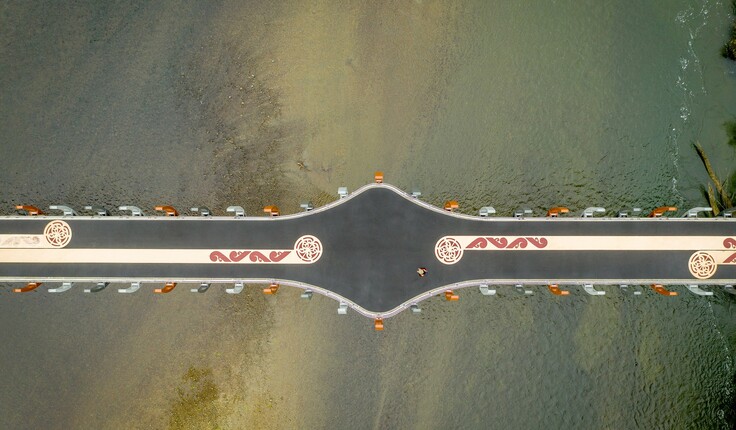 He Ara Kotahi Bridge across Manawatu River.